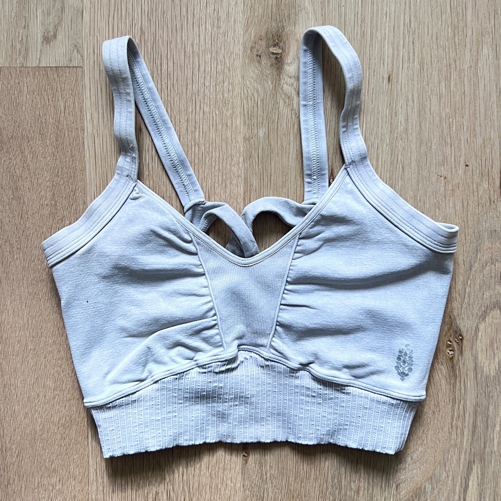 Free People | Light Grey Seamless Strappy Sports Bra | S/M